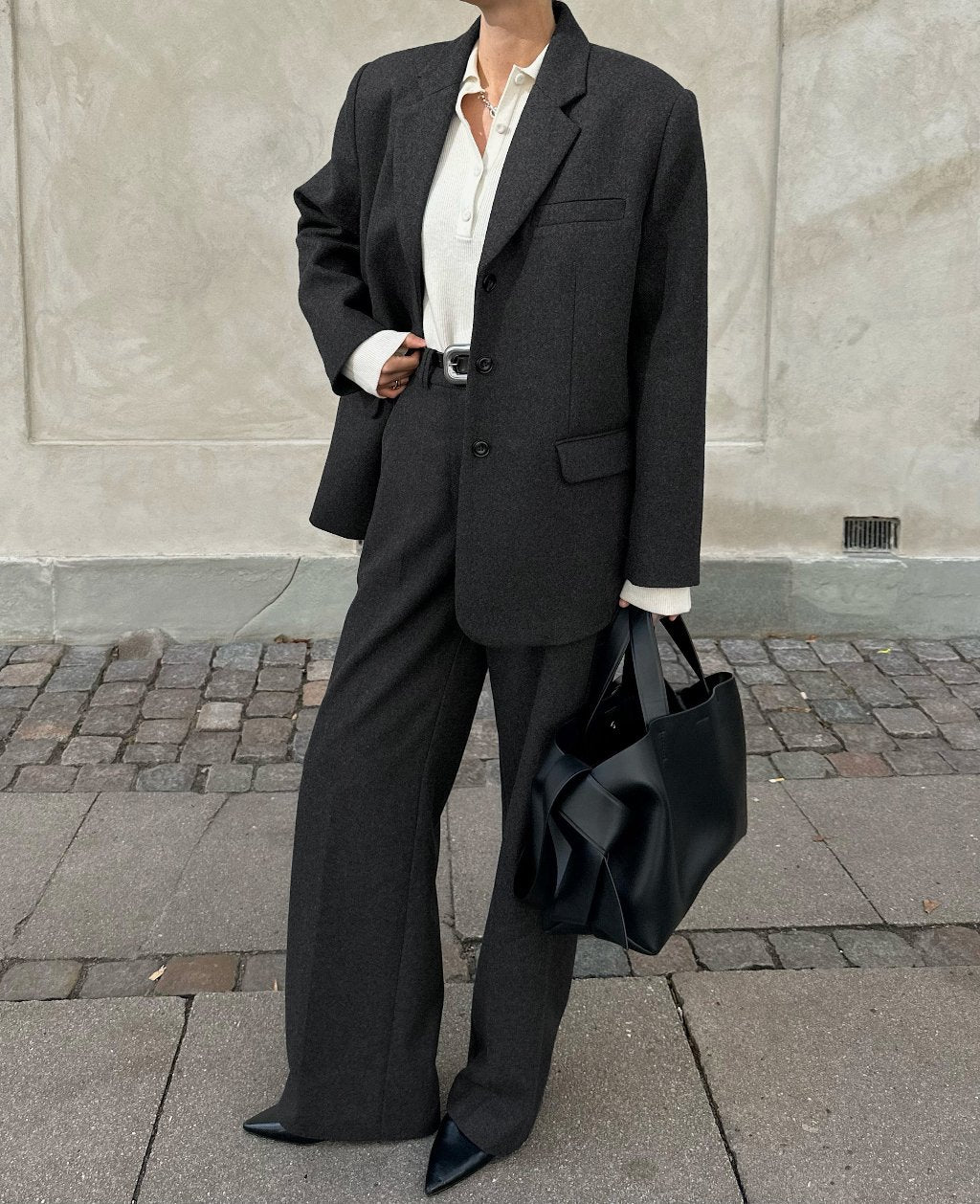 SUIT | wool dark grey