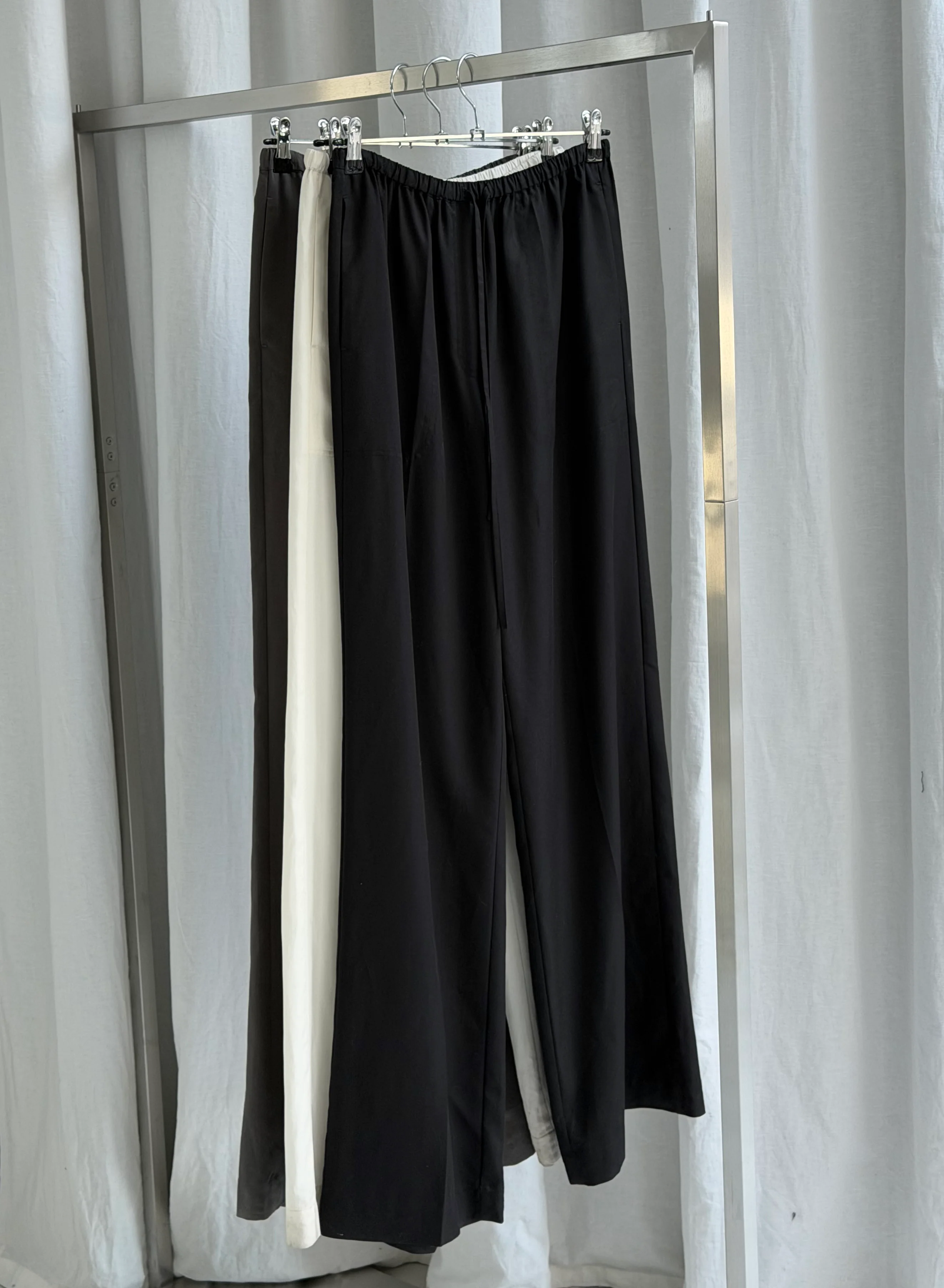 DEIA DRAWSTRING PANTS | dark grey - Image 6