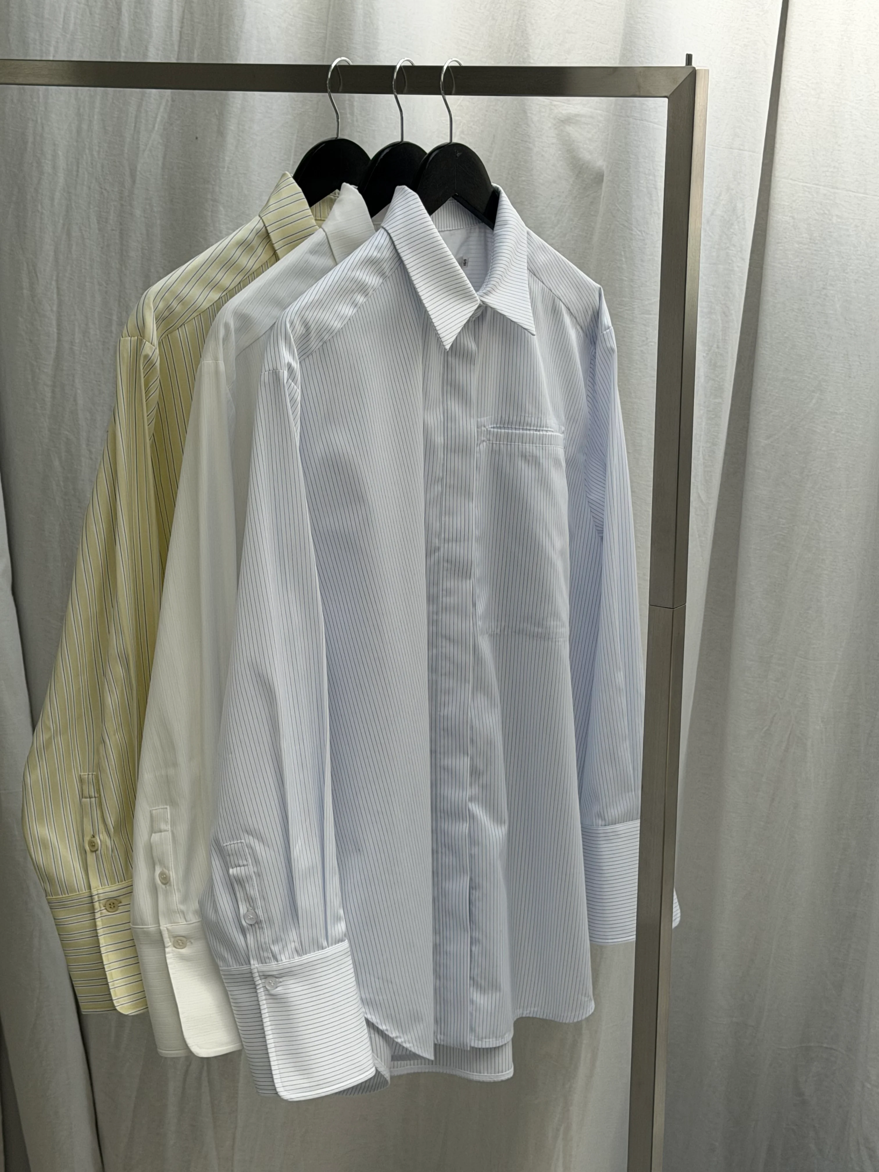 KAI SHIRT | white shadow stripe - Image 9