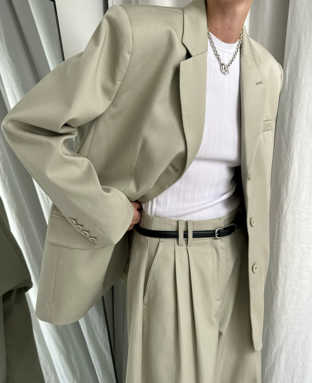 MAEVE BOXY BLAZER | light olive - Image 2