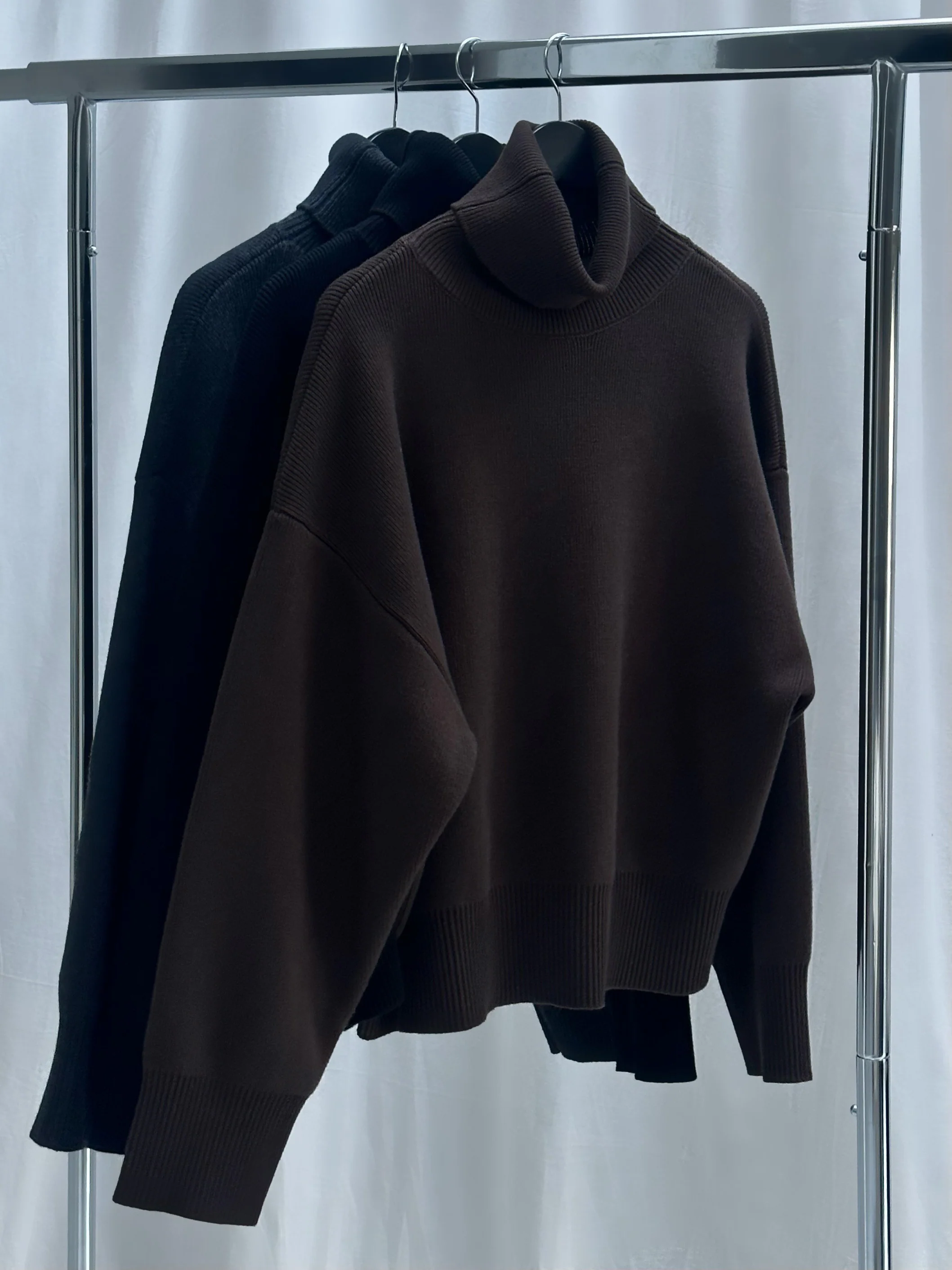 GELSO TURTLENECK SWEATER | dark brown - Image 5